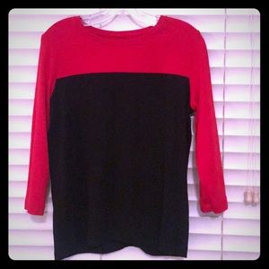 3/4 sleeve red and black shirt